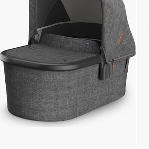 UPPAbaby Bassinet- Stylish Gray Bassinet and Stroller Attachment
